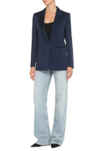 Load image into Gallery viewer, Abitata satin blazer
