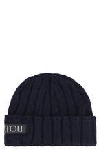 Load image into Gallery viewer, Cable knit beanie

