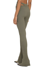 Load image into Gallery viewer, Ribs knitted trousers
