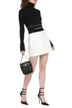 Load image into Gallery viewer, Ribbed turtleneck sweater
