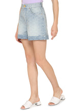 Load image into Gallery viewer, Denim shorts
