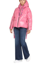 Load image into Gallery viewer, Puff Khris Iconic hooded down jacket
