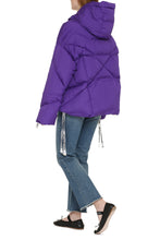 Load image into Gallery viewer, Khris Puffer hooded down jacket
