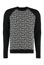 Load image into Gallery viewer, Long sleeve crew-neck sweater
