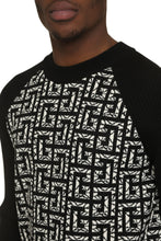Load image into Gallery viewer, Long sleeve crew-neck sweater
