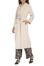 Load image into Gallery viewer, Amie virgin wool coat
