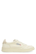 Load image into Gallery viewer, Medalist low-top sneakers
