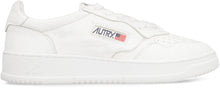 Load image into Gallery viewer, Medalist  leather low-top sneakers
