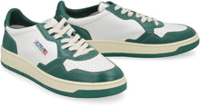 Load image into Gallery viewer, Medalist leather low-top sneakers
