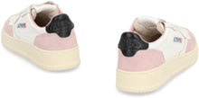 Load image into Gallery viewer, Medalist leather sneakers
