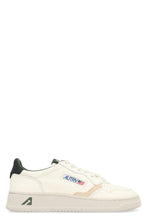Load image into Gallery viewer, Medalist leather sneakers
