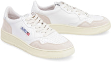 Load image into Gallery viewer, Medalist leather low-top sneakers
