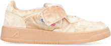 Load image into Gallery viewer, Sneakers low-top Medalist
