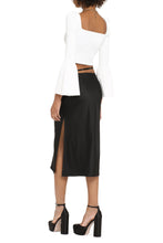 Load image into Gallery viewer, Ribbed knit crop top
