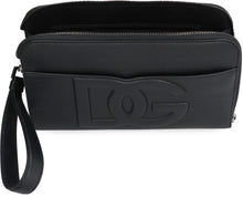 Load image into Gallery viewer, Leather pouch
