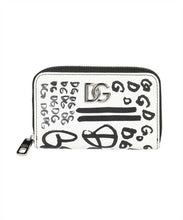 Load image into Gallery viewer, Printed leather wallet
