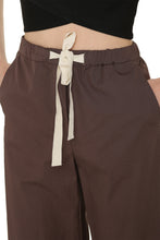 Load image into Gallery viewer, Bronzo high-rise cotton trousers
