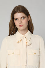 Load image into Gallery viewer, Pussy-bow collar georgette shirt
