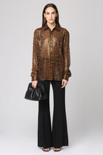 Load image into Gallery viewer, Silk shirt
