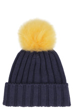 Load image into Gallery viewer, Knitted wool hat with pom-pom
