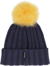Load image into Gallery viewer, Knitted wool hat with pom-pom
