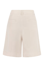 Load image into Gallery viewer, Linen blend shorts
