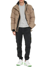 Load image into Gallery viewer, Everett techno-nylon down jacket
