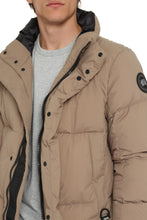 Load image into Gallery viewer, Everett techno-nylon down jacket
