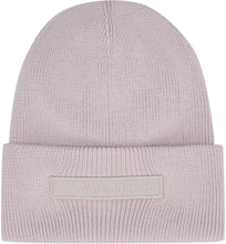 Load image into Gallery viewer, Ribbed knit beanie
