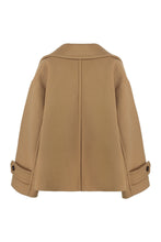 Load image into Gallery viewer, Double-breasted wool coat
