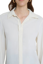 Load image into Gallery viewer, Ciro crêpe shirt
