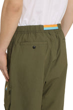 Load image into Gallery viewer, Cotton cargo bermuda shorts
