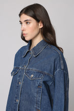 Load image into Gallery viewer, Cally Denim jacket
