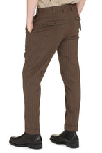 Load image into Gallery viewer, Virgin wool trousers
