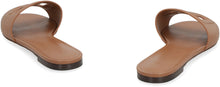 Load image into Gallery viewer, Leather slides with logo
