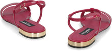 Load image into Gallery viewer, Patent leather flat sandals
