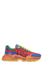 Load image into Gallery viewer, Daymaster low-top sneakers
