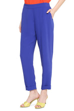 Load image into Gallery viewer, Satin trousers
