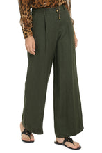 Load image into Gallery viewer, Wide-leg trousers
