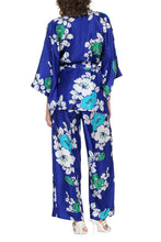 Load image into Gallery viewer, Printed silk kimono
