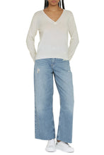 Load image into Gallery viewer, Wool and cashmere sweater
