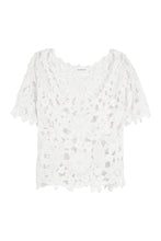 Load image into Gallery viewer, Floral macramé top
