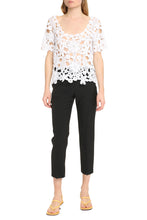 Load image into Gallery viewer, Floral macramé top

