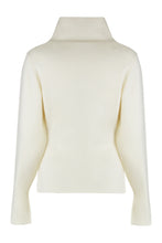 Load image into Gallery viewer, Sweater with turtleneck in wool and cashmere

