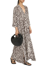 Load image into Gallery viewer, Printed silk dress
