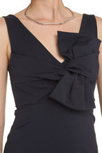 Load image into Gallery viewer, Bow detail dress
