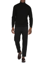 Load image into Gallery viewer, Turtleneck wool pullover
