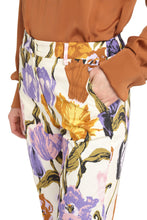 Load image into Gallery viewer, Darling stretch cigarette trousers
