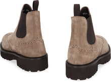 Load image into Gallery viewer, Suede ankle boots
