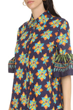 Load image into Gallery viewer, Printed shirtdress
